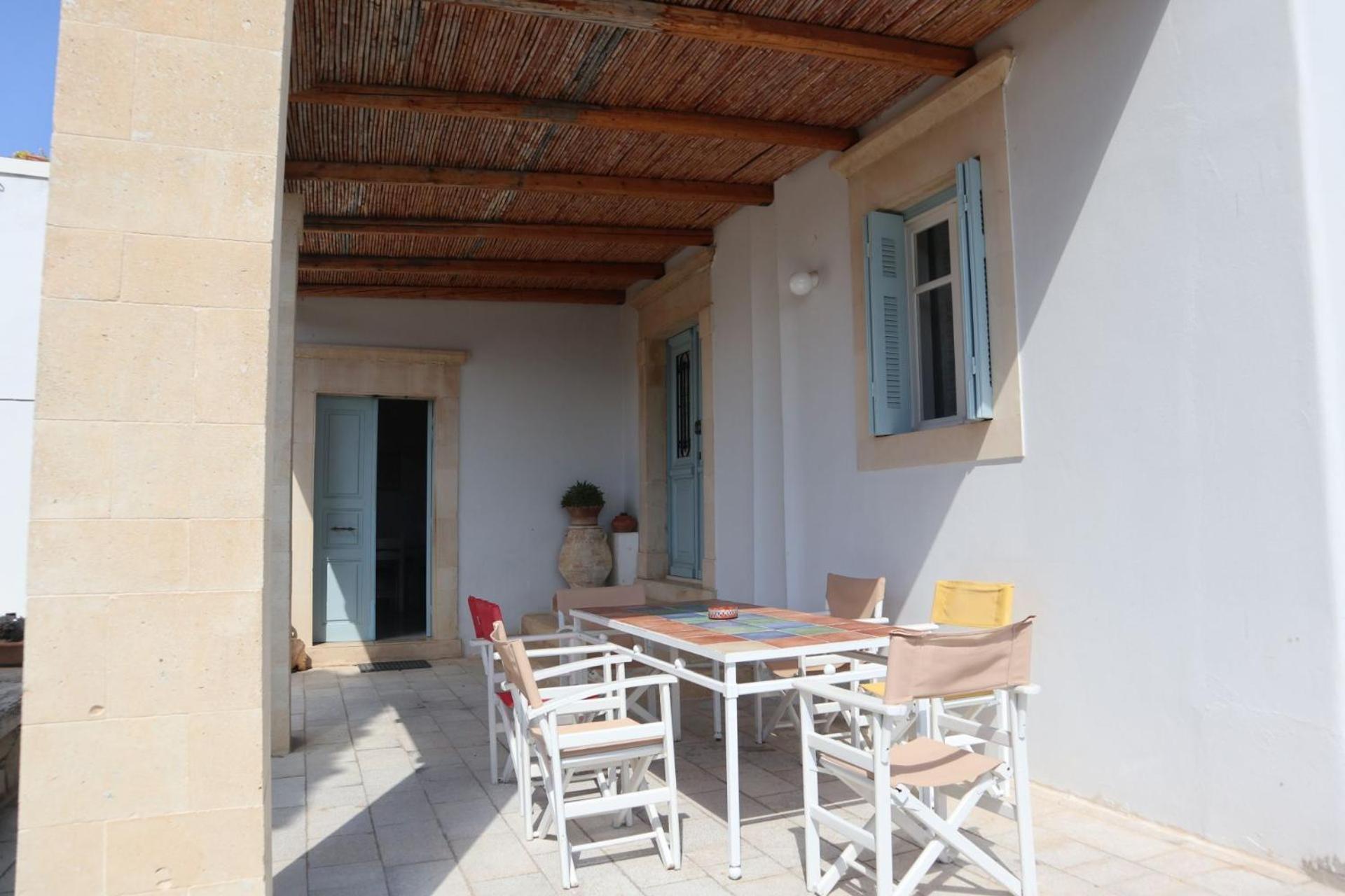 Villa Vigles Vori Exterior photo