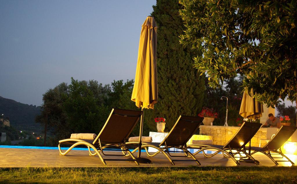 Villa Vigles Vori Exterior photo