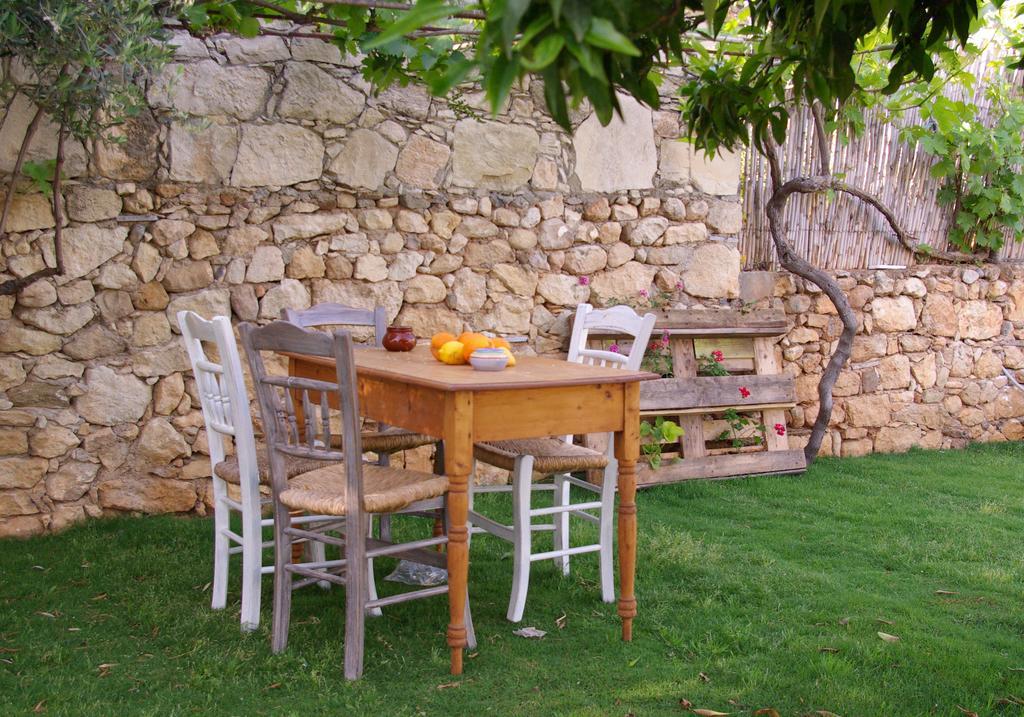 Villa Vigles Vori Exterior photo